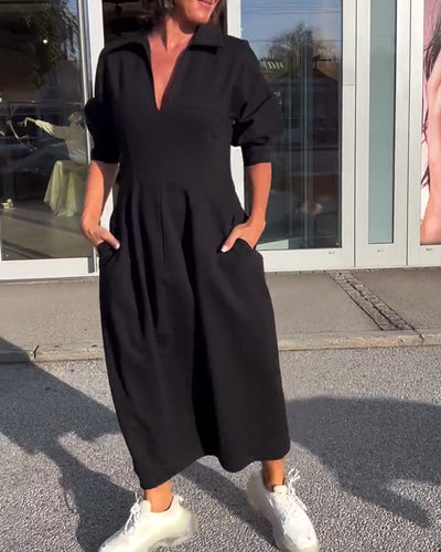 Casual klänning i enfärgad slag